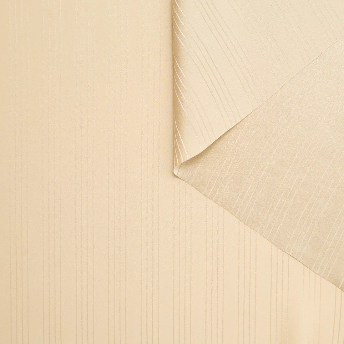 Blouse in Ivory with Stripes